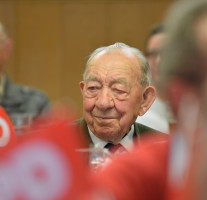 Genosse Hans Pöhl aus Hummeltal. Seit 60 Jahren Mitglied der SPD