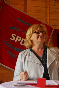 Parl. Staatssekretärin Anette Kramme beim Grußwort